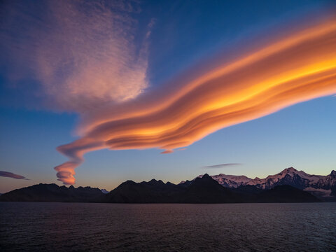 Lenticular cloud in Jason Harbor, South Georgia 