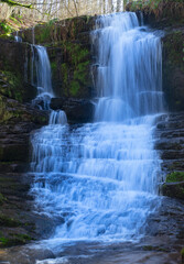 Fototapeta na wymiar Waterfall in the Iruerrekaeta ravine, Arze valley, Navarre Pyrenees