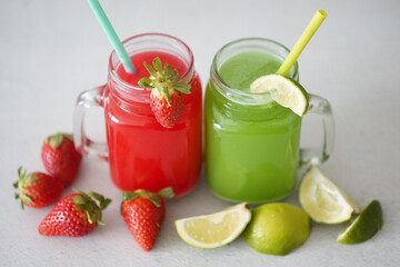 Strawberry juice and kiwi and green lime juice smoothie