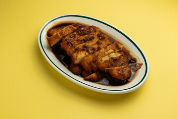 Chicken in garlic sauce typical chinese food