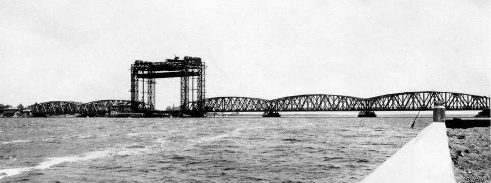 Karniner Eisenbahnbr&uuml;cke bis 1945