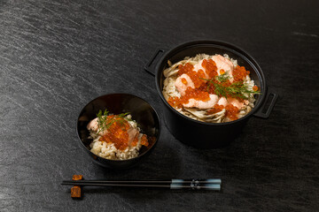 鮭といくらの炊き込みご飯　salmon roe (salmon egg) cooked rice 