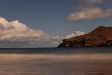 baie colette de nuit - Nuku Hiva- iles marquises - polynesie francaise