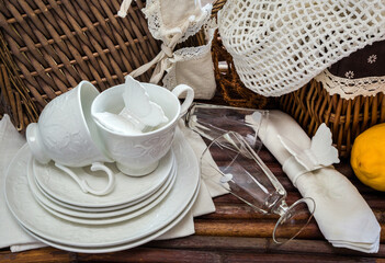 picnic tableware set - 490457416