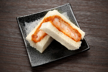 エビカツサンド