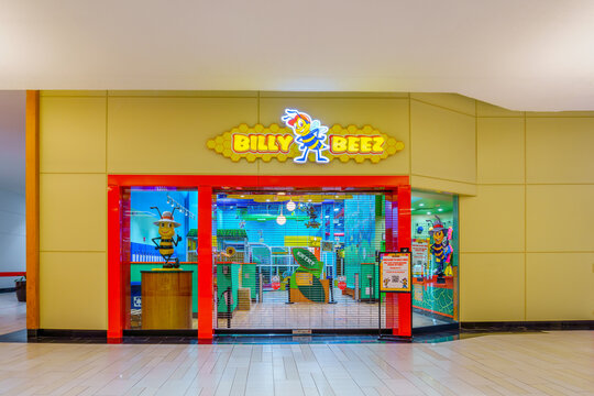 New Hartford, New York - Mar 1, 2022: Full View Of BILLY BEEZ Children Theme Park In Sangertown Mall.