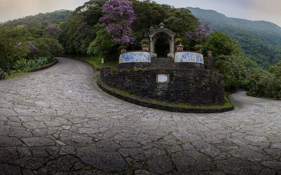 S&atilde;o Paulo, Brasil: Estrada velha de Santos, primeira lig&atilde;o de S&atilde;o Paulo a Baixada Santista