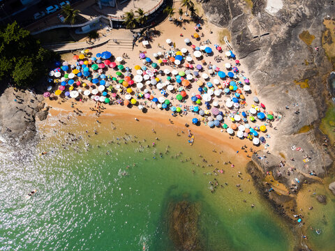 Imagens a&eacute;reas do Centro de Guarapari, mostrando as praias da Castanheira, praia das Virtudes, praia do Namorados, praia da Areia Preta, Praia da Fonte,  Ipiranga, canal e ponte