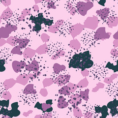 Abstract cheetah seamless pattern. Camo leopard background. Animal fur shapes wallpaper
