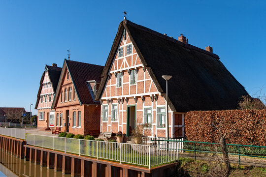 Alte Wohnhäuser in Jork im Alten Land, Niedersachsen, Deutschland