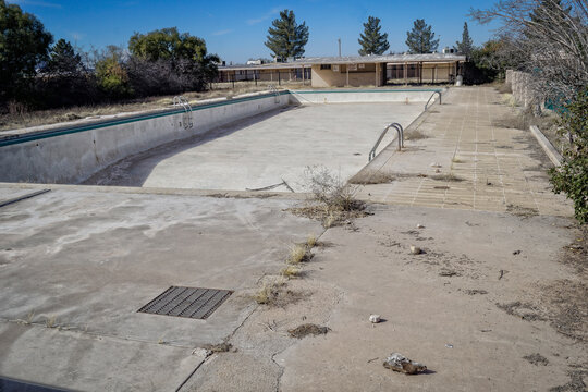 Empty Pool - Pinal Airpark AZ