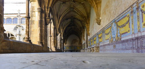 Kreuzgang Kloster Santa Cruz in Coimbra, Portugal
