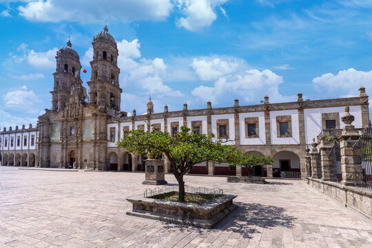 Mexico, Basilica church of Our Lady of Zapopan in historic city center.
