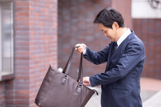 カジュアルビジネスの会社員 Stock Photo | Adobe Stock