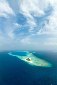 Aerial view of Hanifaru Bay in Baa Atoll, Maldives