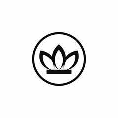 Set of crown icons. Collection of crown awards for winners  champions  leadership. Vector isolated elements for logo  label  game  hotel  an app design. Royal king  queen  princess crown.