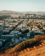 Obraz premium Staircase and view from the overlook at Tank Hill Park, San Francisco, California