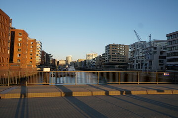 Nebenfluss in Hamburg n&auml;he des Hafens