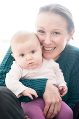 Mutter mit Kleinkind