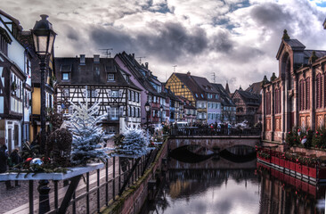 Fototapeta premium Some Tipical houses and Christmas decorations in colmar, Alsace, France. 
