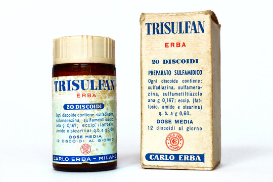 Vintage 1950s TRISULFAN ERBA, Sulfonamide medicine for the treatment of streptococcus pneumoniae, meningococcus infections. CARLO ERBA &ndash; Milan (Italy)