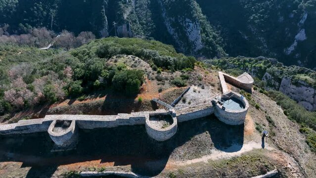 Tedeja Fortress in the surroundings of Trespaderne and Tartales de Cilla. Ebro River. Trespaderne. The Meringues. Burgos, Castilla y Leon, Spain, Europe