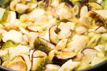 Cooking Sliced Mushrooms