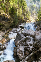 Obraz premium Waterfall in nature in daylight