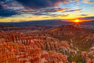 Breathtaking view of Bryce Canyon National Park in Utah at sunrise