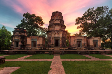 Fototapeta premium Prasat Kravan temple against dusk sky in Angkor Archaeological Park, Krong Siem Reap, Cambodia