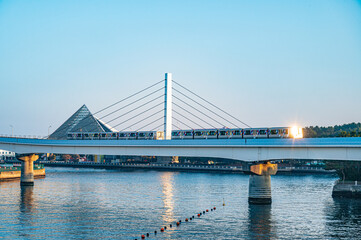 横浜金沢シーサイドライン