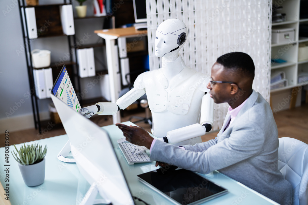 Poster ai humanoid advisor robot looking