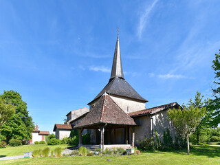 Fototapeta na wymiar Frankreich - Saint-Paul-en-Born - Kirche