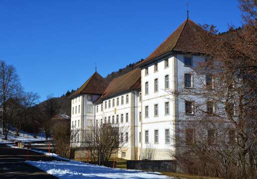 Ehemaliges Kloster Bellelay im Berner Jura, Schweiz