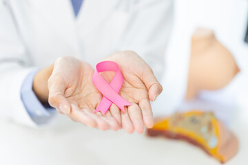 breast cancer symbol