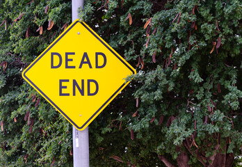 Dead end road sign