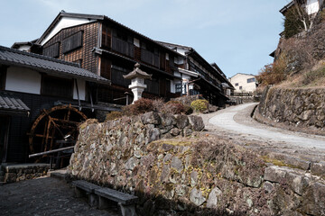 ひっそりした冬の中山道馬籠宿