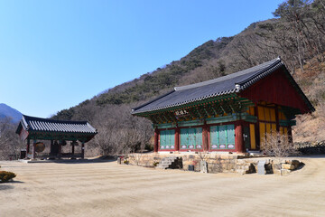 Jonggak and Daeungjeon Hall of Gakyeonsa Temple in Goesan-gun, South Korea. Filmed on March 3rd, 2022.