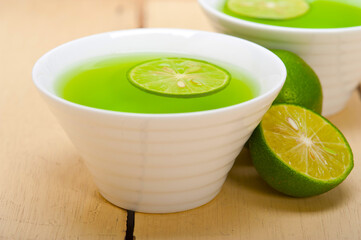 green lime lemonade