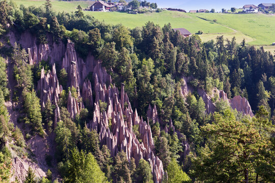 Erdpyramiden bei klobenstein auf dem Ritten in S&uuml;dtirol