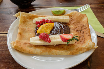 Chocolate banana crepe