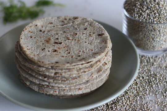 Soft flat bread made of pearl millet flour.