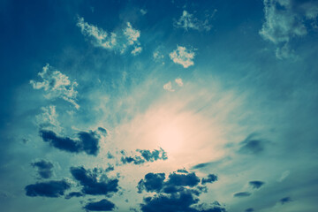 Fototapeta na wymiar Blue sky and beautiful clouds