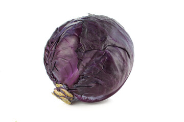 Fototapeta na wymiar Whole purple cabbage isolated on white background