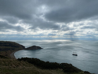Boat approaching the land