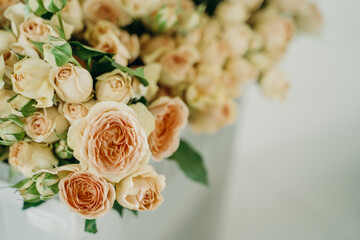 bush roses in a vase of delicate color