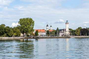 Obraz premium Lindau, Germany. Beautiful view of the port and old buildings on the waterfront