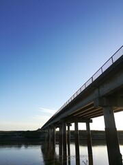 puente desde abajo