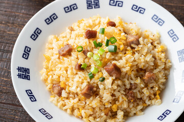 パラ、ふわ、しっとりの美味しいチャーハン