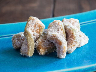 福井県のねじり菓子。きな粉味の昔ながらのお菓子。